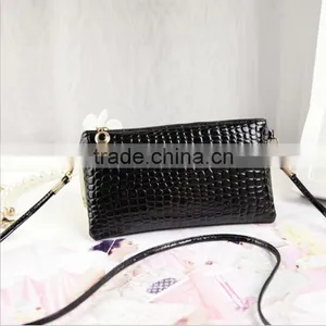 Korean Fashion Single Shoulder pu Leather Crocodile Lady Women's Shopping Hand Bag thumbnail-1