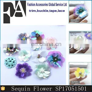 New Handmade Flower Sequins Sew On Patches Pearl Beaded Embroidered Applique Badge Fabric Apparel Bag Shoes thumbnail-1