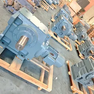 R87 Compact Inline Gear Motor Low Noise for Conveyor Equipment thumbnail-5