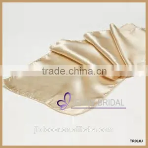 TR010A 2015 Luxury Wedding Gold Satin Table Runner for Round Tables thumbnail-5