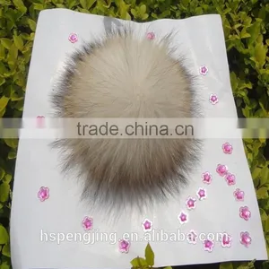 Racoon Fur Pom Pom thumbnail-1