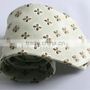 Man Style Flower Pattern Thin Silk Tie thumbnail-1