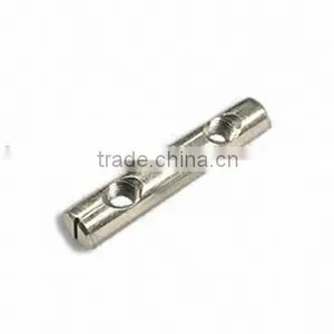 Double Hole Screws thumbnail-1