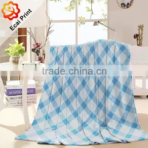 Dropship Hot Sale Popular Custom Made Heat Transfer Printed Polar Fleece Blanket thumbnail-3