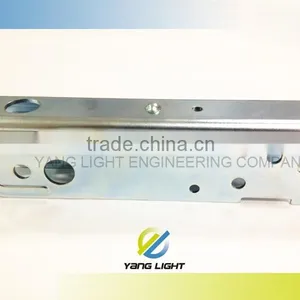 Taiwan Manufacturer Made OEM Carbon Steel Stamping Polished Customzied Stainless Steel Bracket thumbnail-3