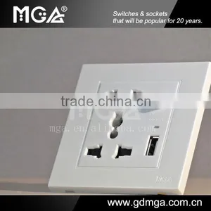 16A Universal Socket With 1000mA Switched USB Socket thumbnail-2