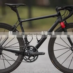 2015 Lightweight T800 Full Carbon Fiber Chinese Road Bike Carbon Complete in Bicycle for Sell thumbnail-1