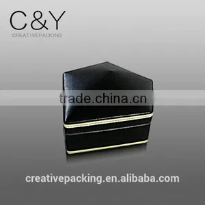 High End Diamond Shaped Leather Jewelry Gift Box for Wholesale thumbnail-1