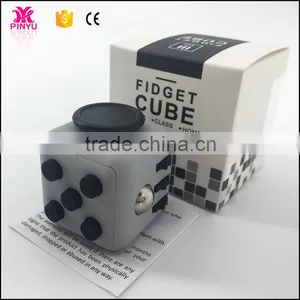 Bigger and Gift Box Pakcage 500pcs in Stock Mini Fidget Cube Toy for Playing thumbnail-4
