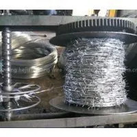 Pvc-coated/galvanized Barbed Wire Roll Price Fence thumbnail-1