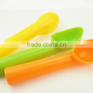 41026 Plastic Ice Cream Spoon thumbnail-5