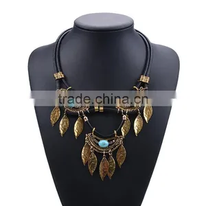 Vintage Metal Leaf Pendant Garment Necklace for Womens Jewelry thumbnail-1