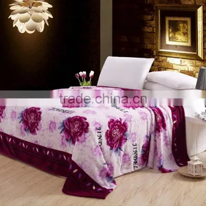 100% Polyester Super Soft Dot Printed Design Coral Fleece Blanket thumbnail-1