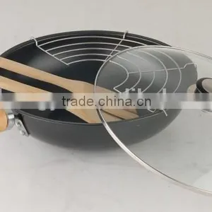 Carbon Steel Non Stick Wok Pan With Glass Lid and Spoon thumbnail-1