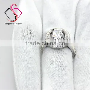 Round Brilliant Cut Moissanite 2CT 8.0mm Center Double Halo 14k 18k White Yellow Gold Halo Diamond Engagement Ring thumbnail-5
