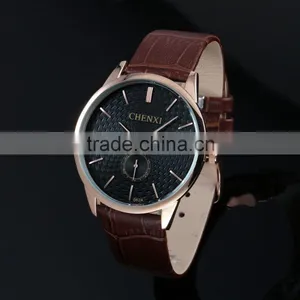 Wholesale Competitive Dress Couple Watches Set Quartz Leather Watch WA062 thumbnail-2