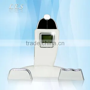 Galvanic Facial Deep Cleaning Instrument With 3 Optional Heads LCD Display Design thumbnail-1