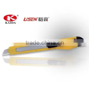 Plastic Handle 9mm Snap Off Blade Utility Stationery Cutter thumbnail-1