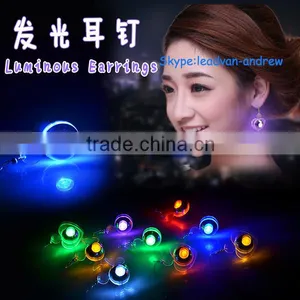 Korea Popular Nightclub Couples Favour Sweet Earring LED Light Up thumbnail-6