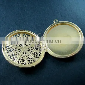 38mm Vintage Style Filigree Raw Brass Big Round Photo Locket Pendant Charm DIY Supplies 1110023 thumbnail-3