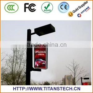 Full Color Double Sides LED Lamp Pole Display Screen thumbnail-1