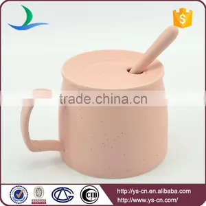 China Supplier Matt Pink Porcelain Coffee Mug With Lid and Spoon thumbnail-1