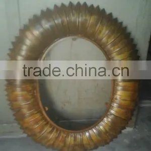 Metal Wall Antique Mirror thumbnail-1