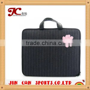 Newly Design Waterproof Custom Printed 15.6 Inch Laptop Sleeve thumbnail-1