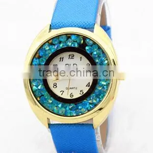 Charming Small Dial Watch Fashion Girl Pearl Bracelet Lady Decoration Wristwatch thumbnail-2