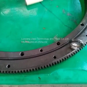 SDQ-816 Four Point Contact Ball Slewing Bearing for Medical Equipment or Other Turntable thumbnail-3