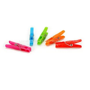 Plastic Clothes Pegs thumbnail-1