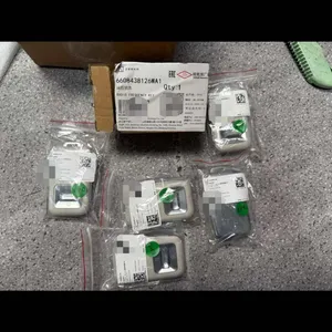 Zeekr Key thumbnail-2