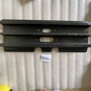 High Quality XCMG Spare Part Track Shoe 819908989 thumbnail-2