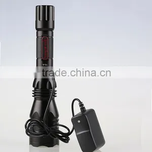 Long Range Q5 LED Flashlight With 5 Modes thumbnail-1