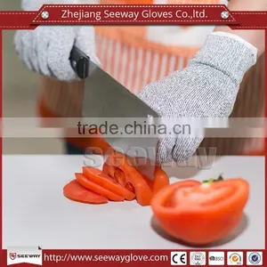 Seeway Cut Resistant Gloves With Level 5 Cut Protection Safety Food Safe Grade Hand Protector for Kitchen Use thumbnail-1