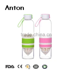 21oz Hot Sell Eco-friendly High-quality Glass Sport Water Bottle With Silicone Sleeve thumbnail-3