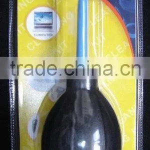 Rubber Dust Blowing Ball thumbnail-1