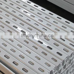 Hot Rolled U Steel Channel thumbnail-1