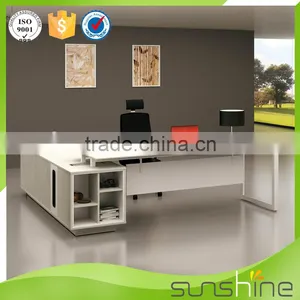 China Supplier Excellent Quality Modern Executive Glass Office Desk thumbnail-1