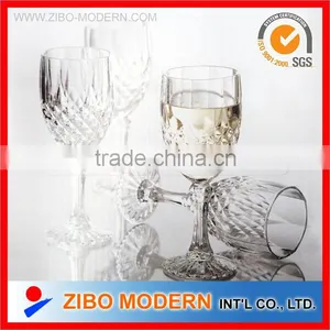 8oz High Quality Wine Glass thumbnail-1