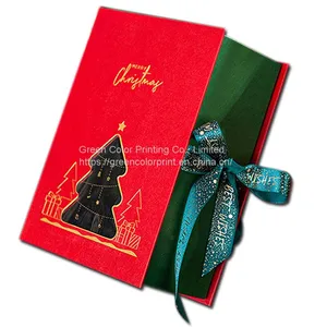 Christmas Gift Box thumbnail-1
