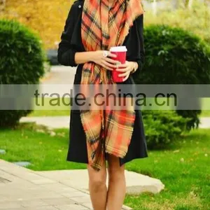 2016 Latest Fashion New Design Infinity Knitted Scarf Winter Infinity Women Scarf thumbnail-4