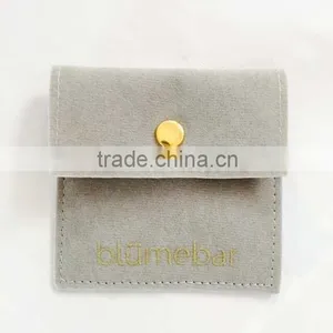 Velvet Watch Bag With Snap Closure Logo 12mm*17mm thumbnail-4