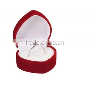 Beautiful and Funny Heart Shape Ring Box thumbnail-1