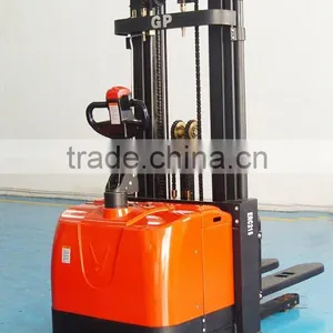 1.5ton Ride-on Electric Stacker thumbnail-1