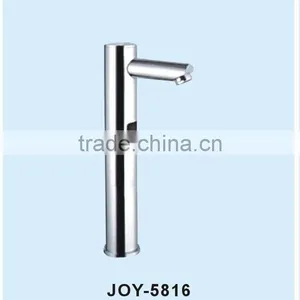 Glass Basin Sensor Faucet thumbnail-1
