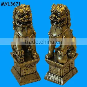 Pottery Golden Outdoor Foo Dogs Effigy thumbnail-1