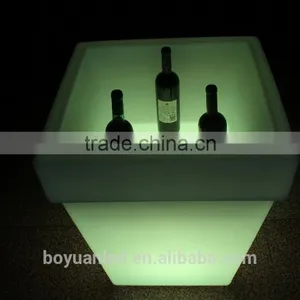 Plastic Material Led Flower Pot With IR Remote Control, Plastic Big Outdoor Led Flower Pots thumbnail-5