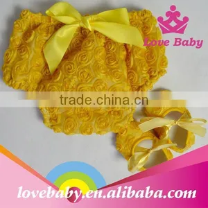 Wholesale Rosette Ruffle Panties Baby Panties Bloomer With Shoes Sets thumbnail-1