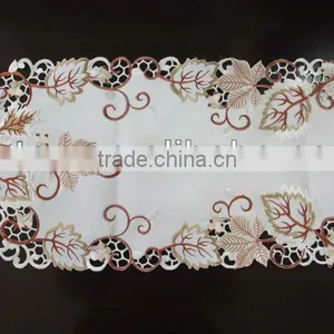 2015 New Design Embroidery Table Runner thumbnail-1